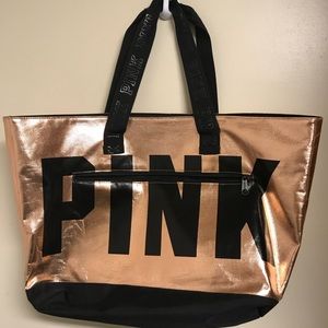 Pink Huge bag Never used Victoria Secret